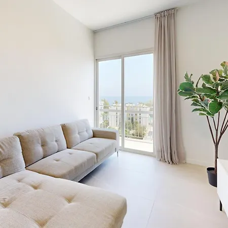 Apartment Marestays - Sea View With Pool Limassol